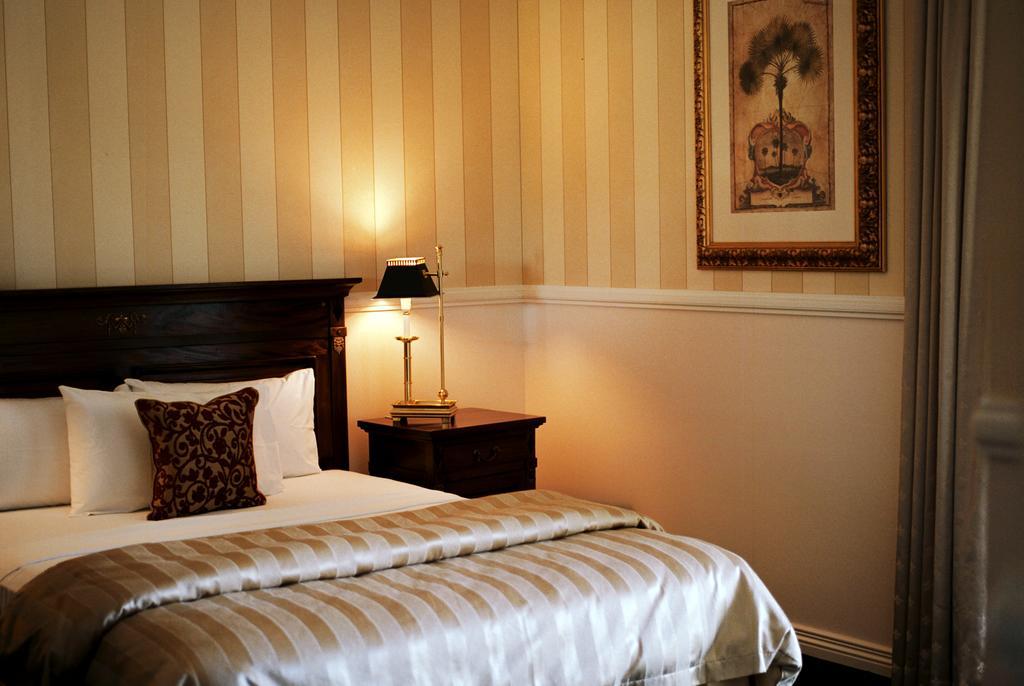 Redearth Boutique Hotel Mount Isa Kamer foto